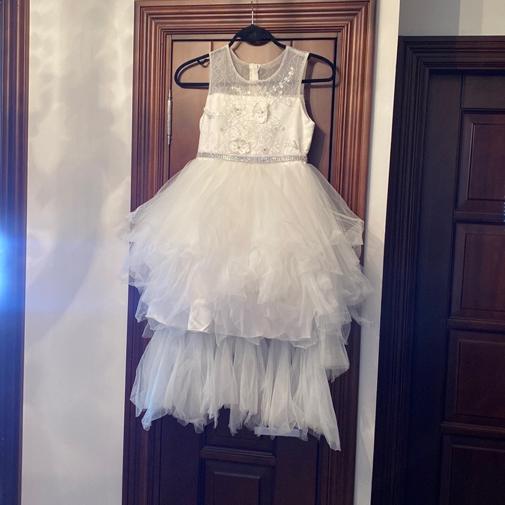 Wedding or special occasions white dress for a 10 year old girl